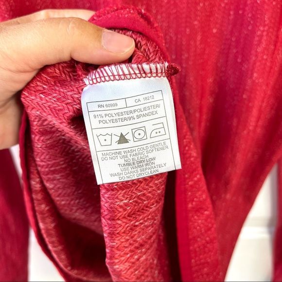 Women’s Antigua Blackhawks Equalizer Cowl Neck Red Pullover Sweatshirt Sz M - Picture 8 of 12